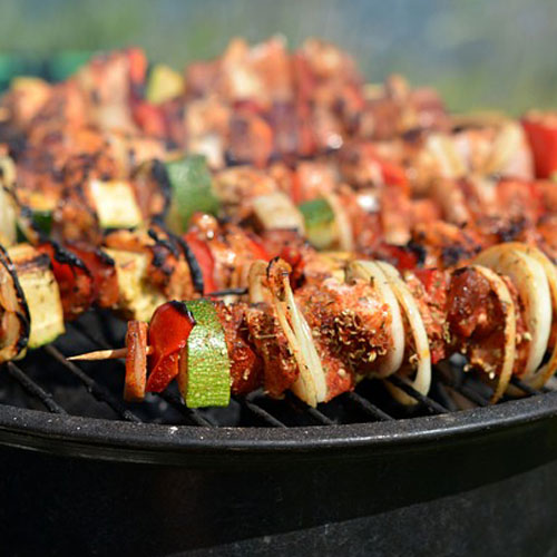 Гид по приготовлению вкусных блюд для пикника на природе: от закусок до напитков | Изображение Urszula с сайта Pixabay